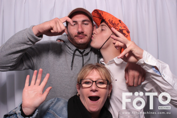 Billy's 21st | View more photos from the event at gallery.fotomachines.com.au/u/FOTOMachines/Billys-21st